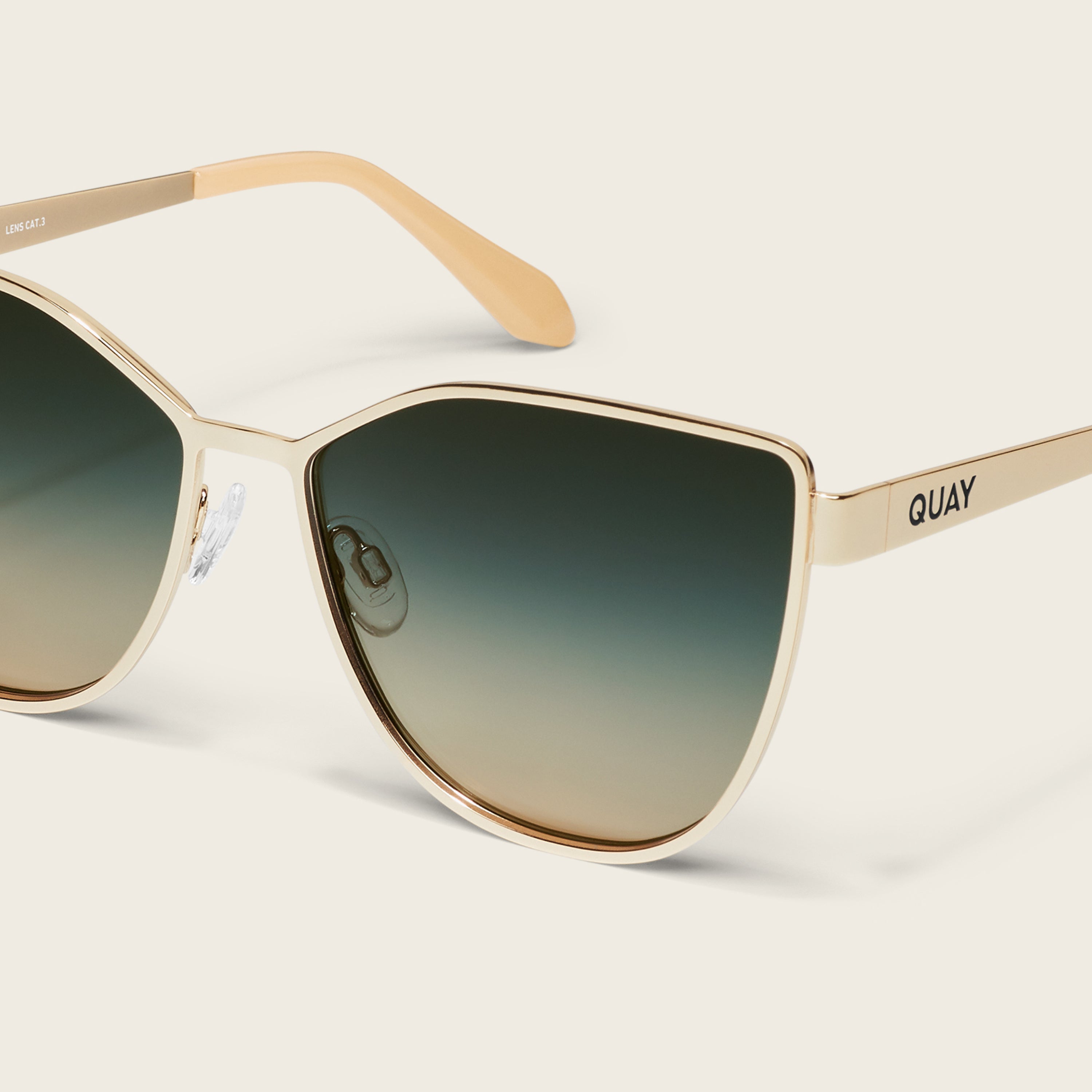 QUAY In Pursuit Women\'s Cat Eye Sunglasses Faded Black Metal Frame SKU 52147 QUAY In Pursuit Sunglasses - Black/Fade – PRESENCE Paris main image 3