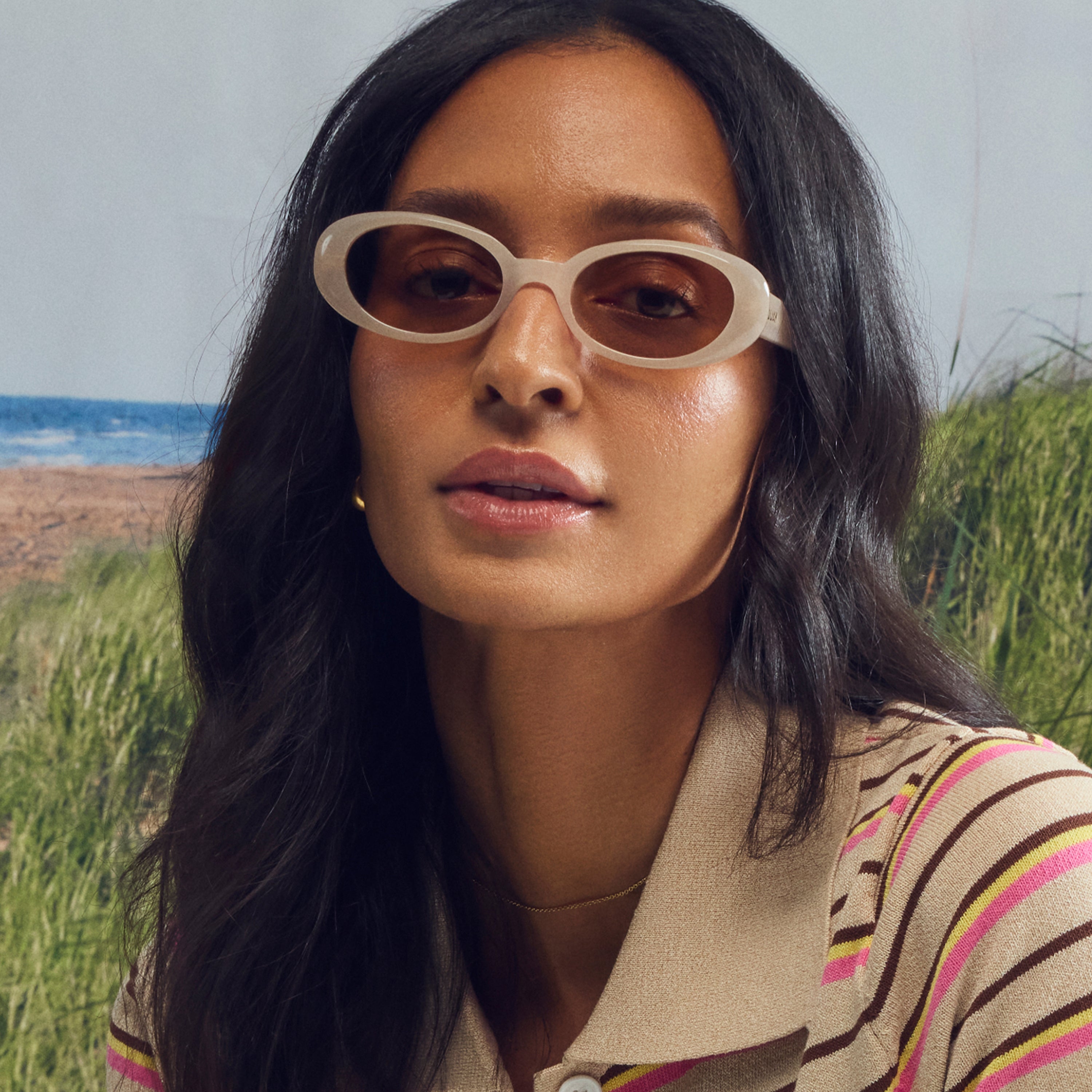 Quay Australia Felt Cute Oval Sunglasses - tortoise shell Quay Quay Felt Cute Slim Oval Sunglasses in Yellow | Lyst main image 3