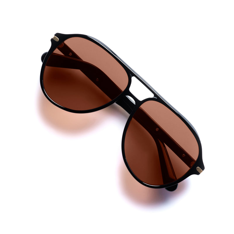 BLACKDARK APRICOT
