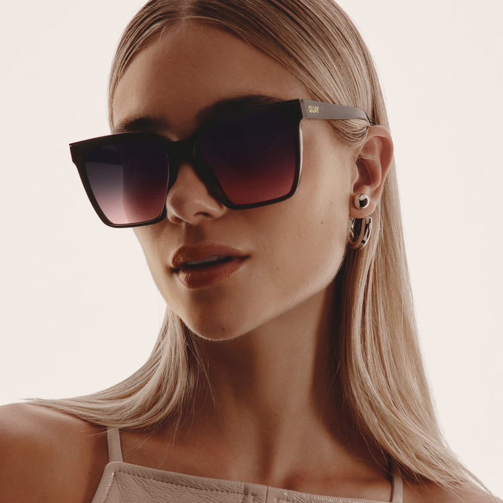 BLACKBLACK PLUM PINK