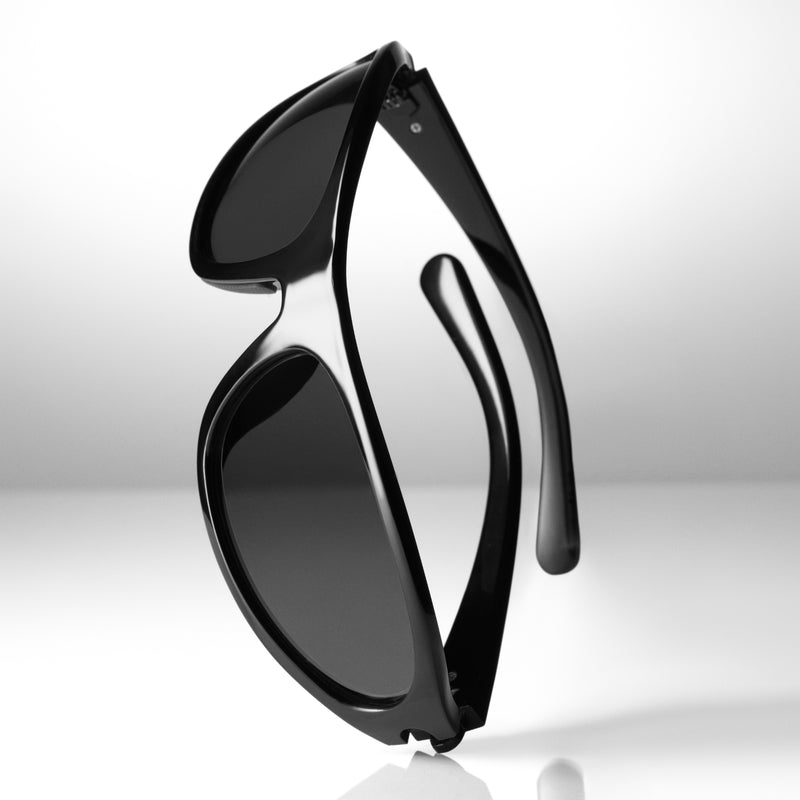 BLACKBLACK POLARIZED