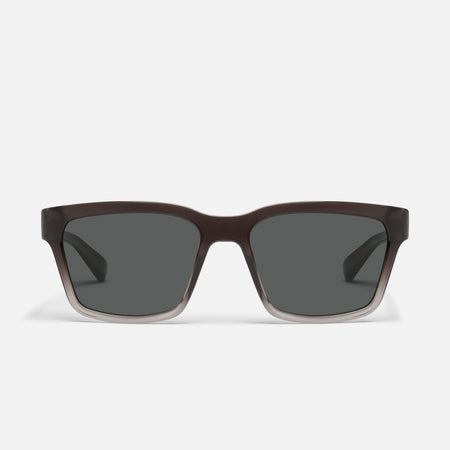 GREY OMBRE/SMOKE POLARIZED