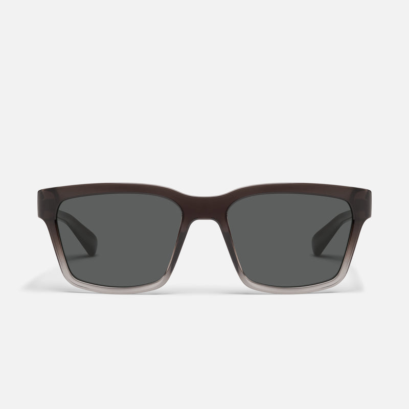 GREY OMBRE/SMOKE POLARIZED