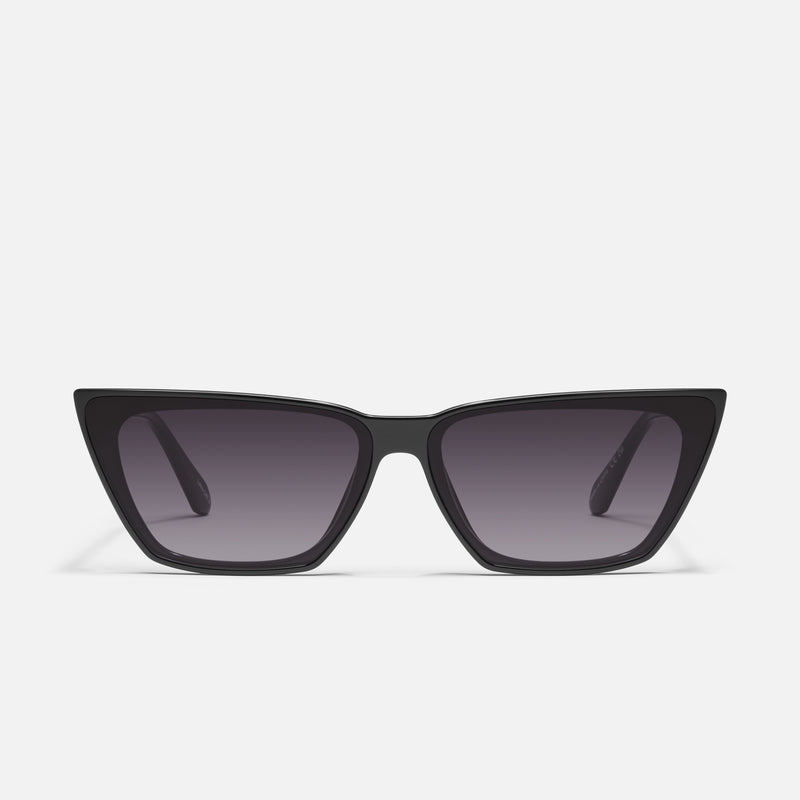 BLACK/SMOKE