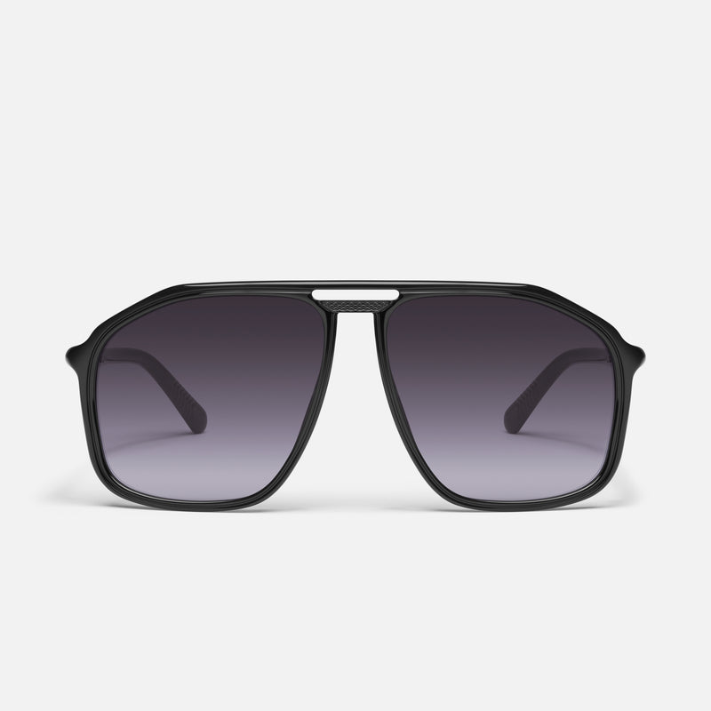 BLACK/SMOKE